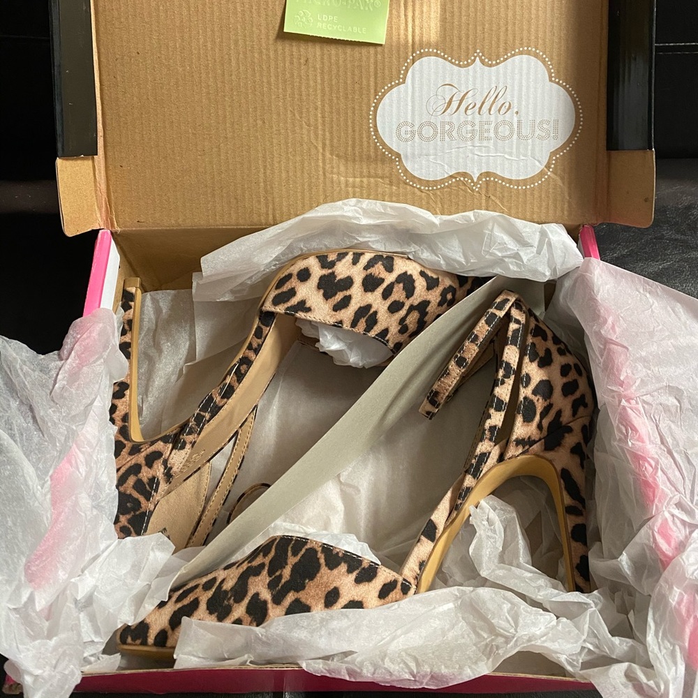Gorgeous Heels - Picture 8 of 8